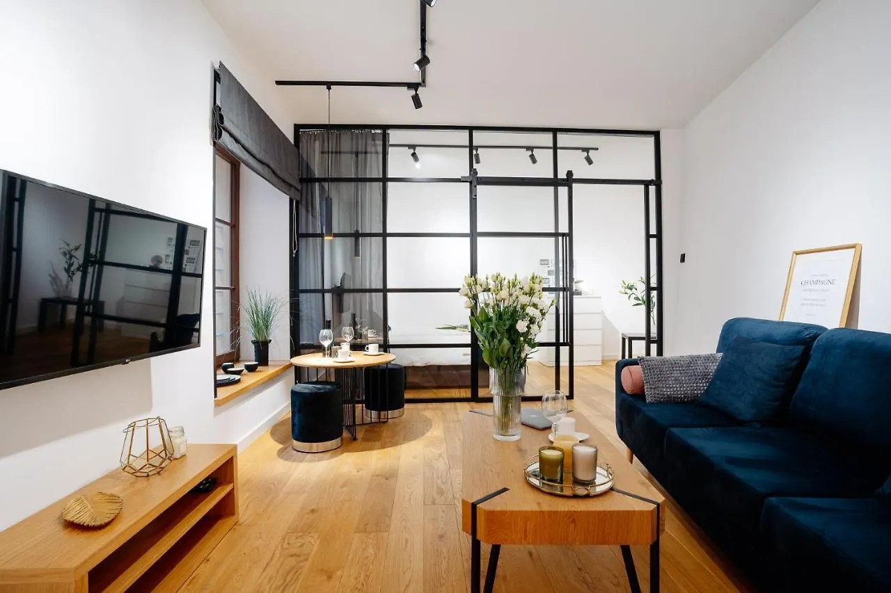 Main Square Apartments - Loftaffair クラクフ 0*,